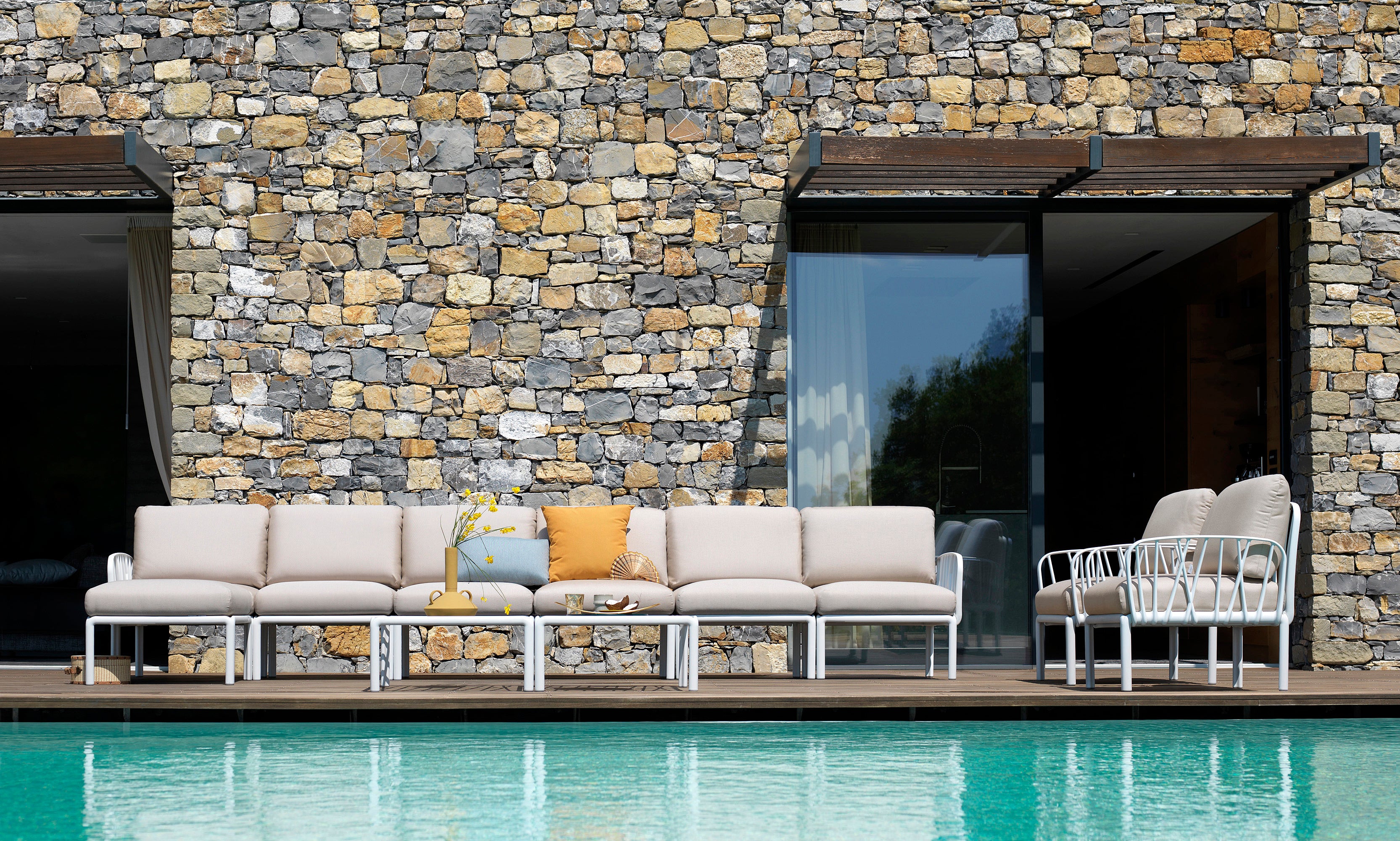 Narożnik modułowy zewnętrzny KOMODO 5 beżowy Sunbrella® z taupe podstawą