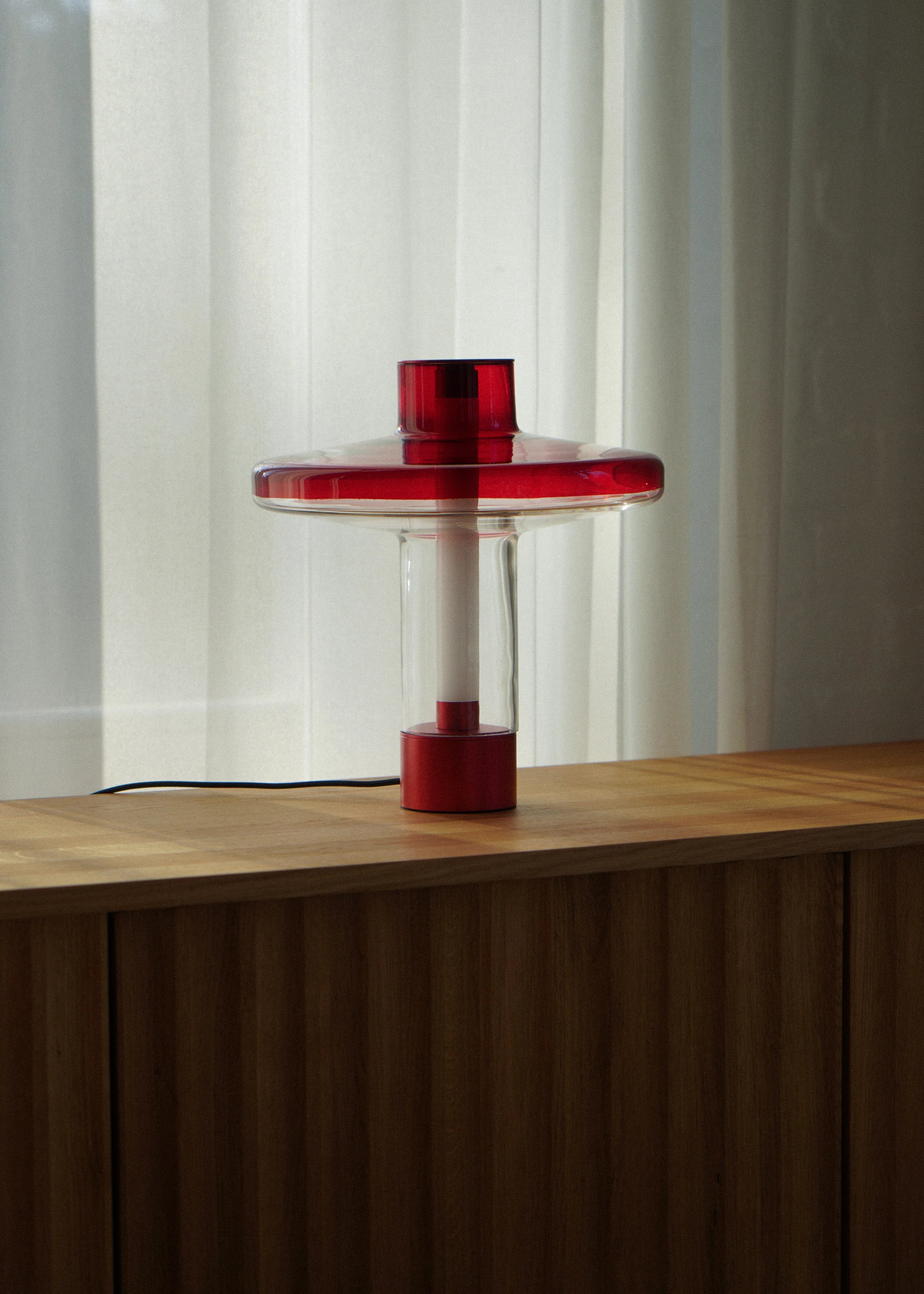 Tischlampe NEVO rot