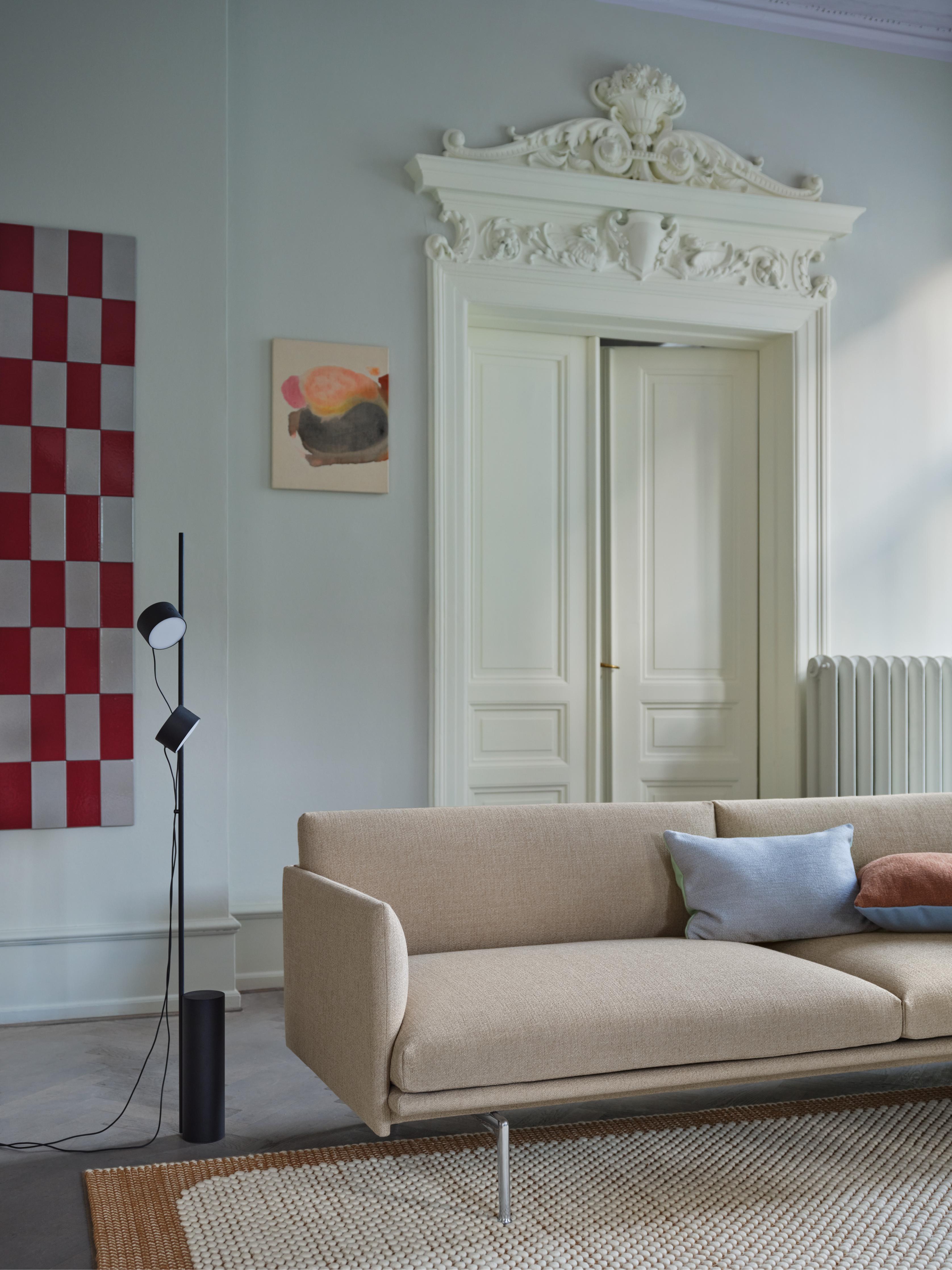 POST Floor Lamp Black