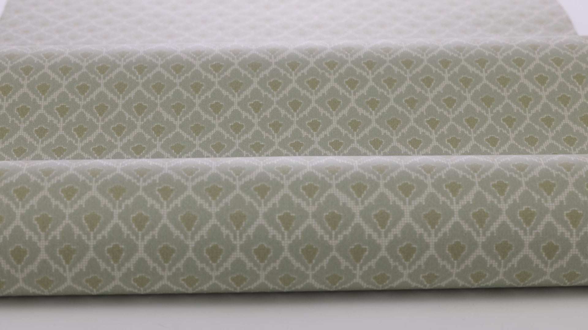 Tapeta flizelinowa papierowa z geometrycznym wzorem SVEA zielony