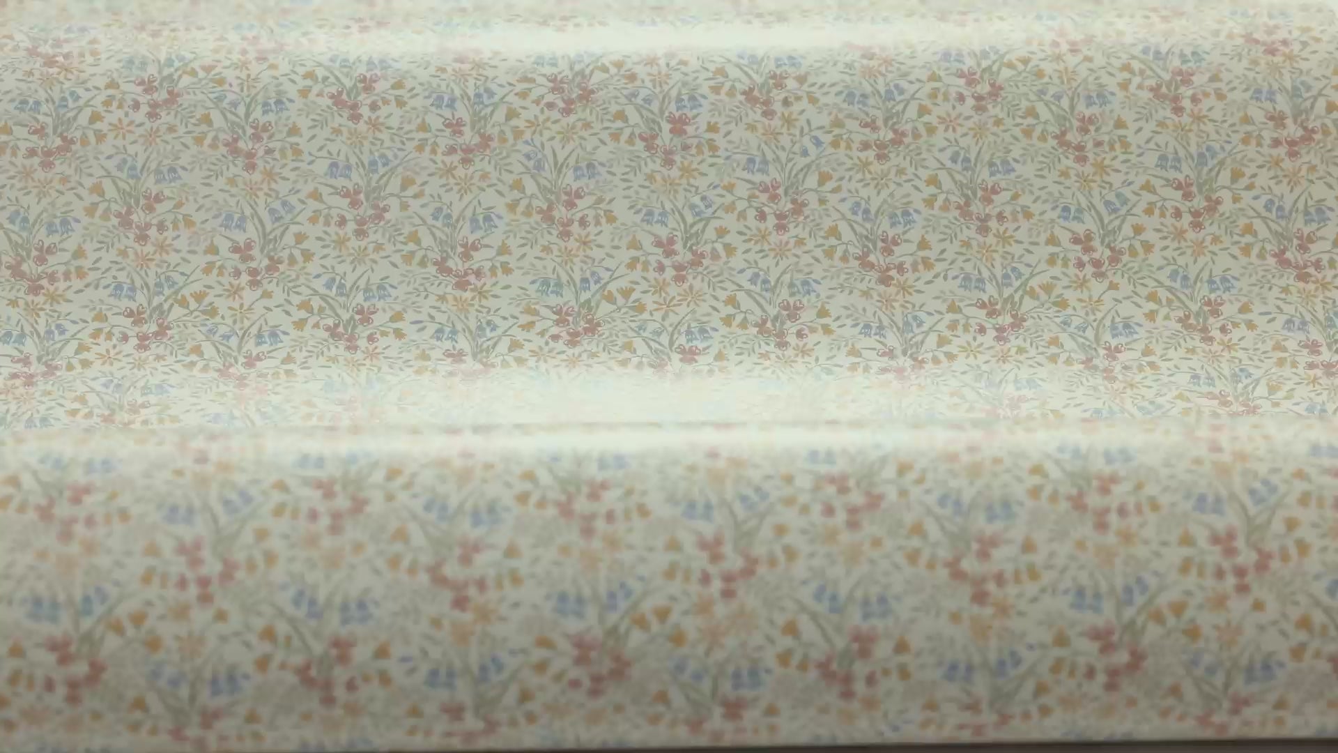 Tapete mit floralem Blumenmotiv BELLA beige