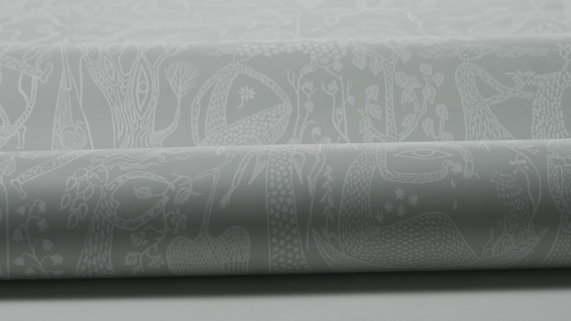 Ethnic Pattern Wallpaper POEME D'AMOUR Sage Green