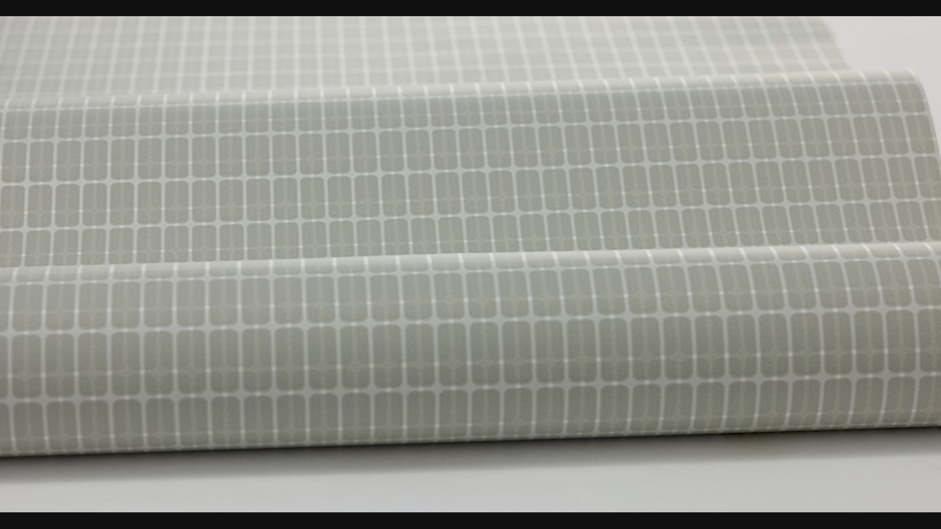 Geometric Patterned Wallpaper in Check ALVAR AALTO M.I.T Green