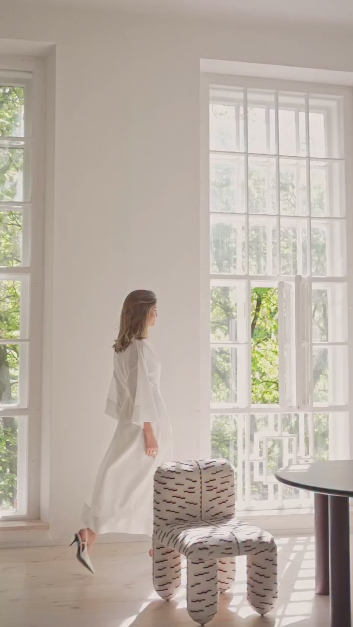 HELLO chair sand beige with brown pattern