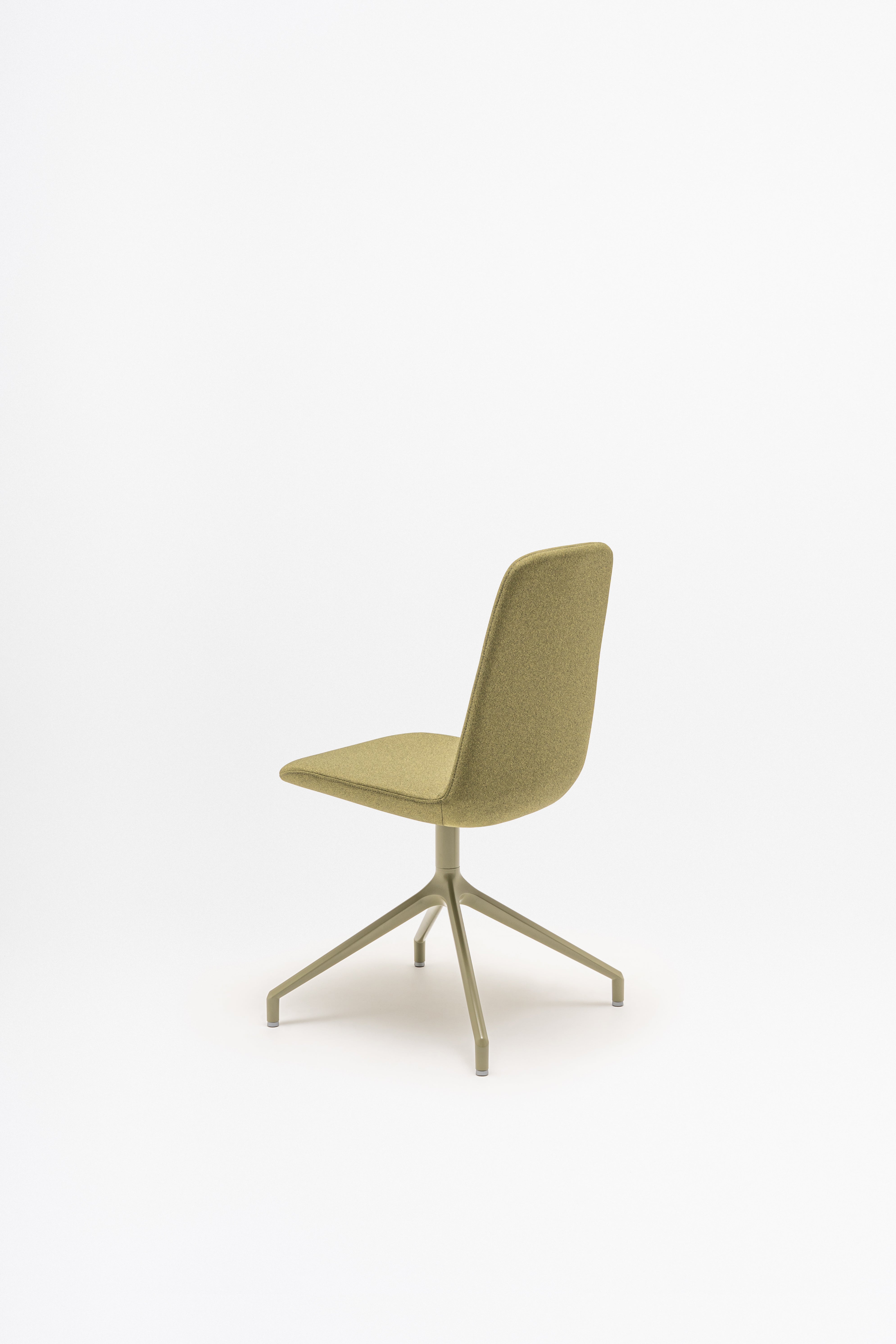 Ulti swivel chair aluminum base