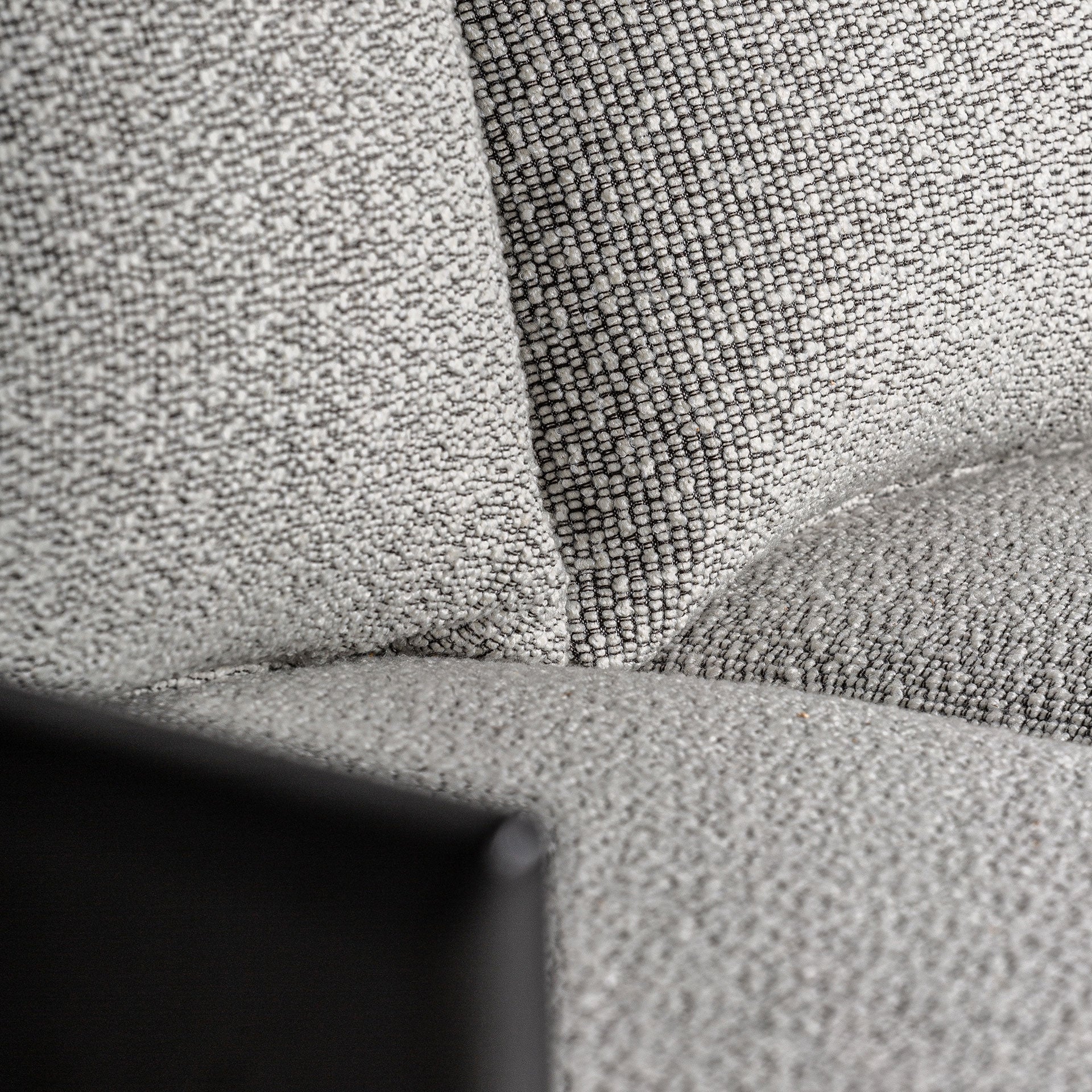 Sofa NARA szary z czarną dębową podstawą