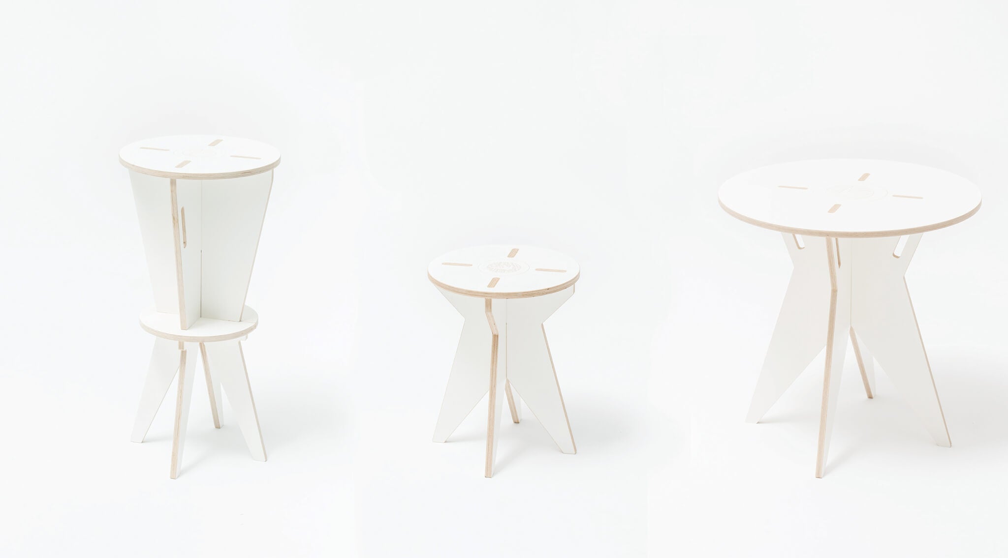 Hoker ST biały [Amelia - zdjsłabej jakości, do podmianki jak dostane dostęp do banku zdjęć]