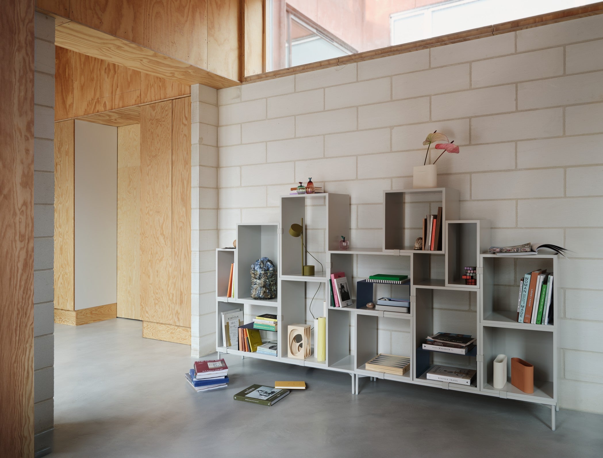 Wazon ceramiczny RIDGE złamana biel