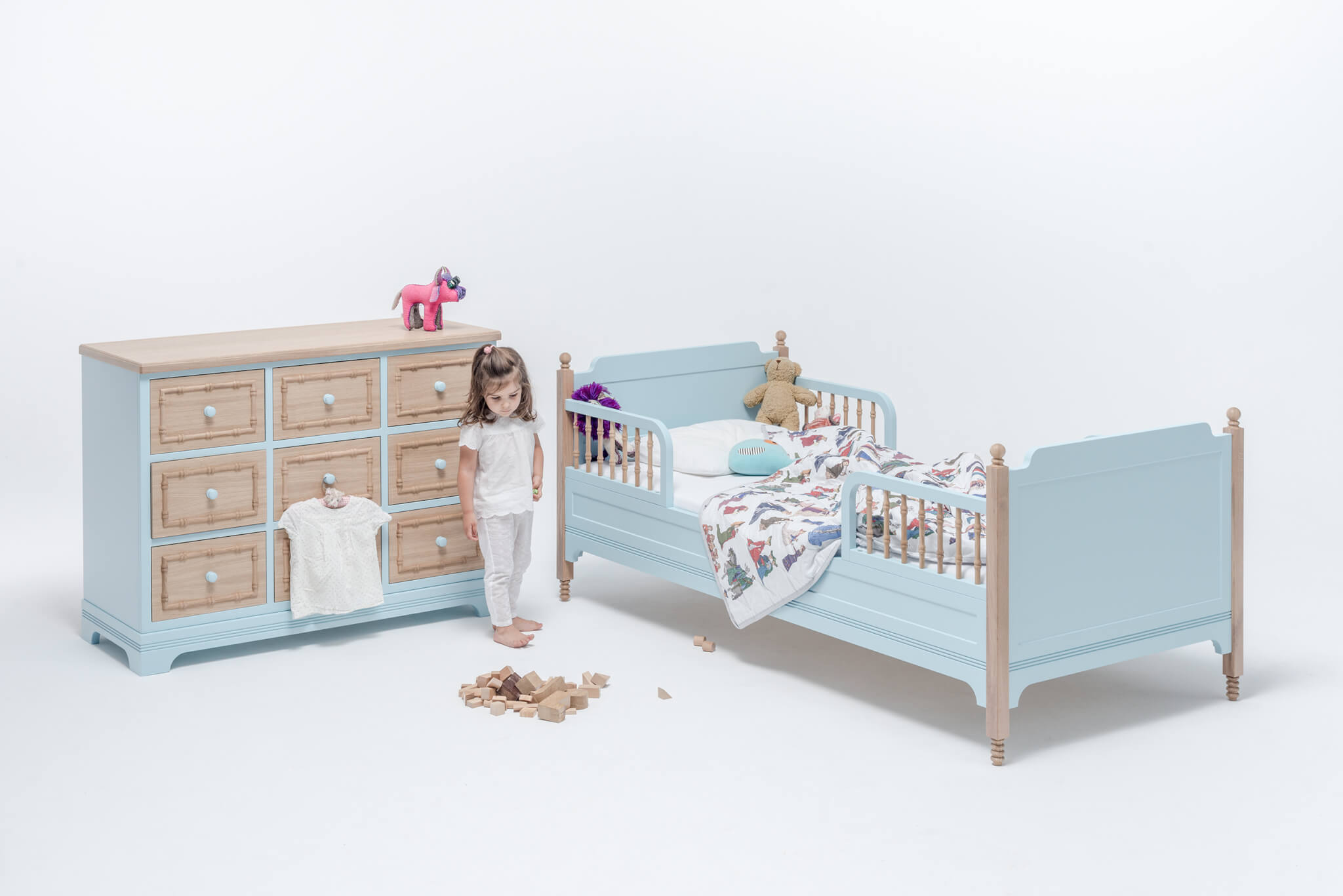 Komoda SOFIA 9 błękitny