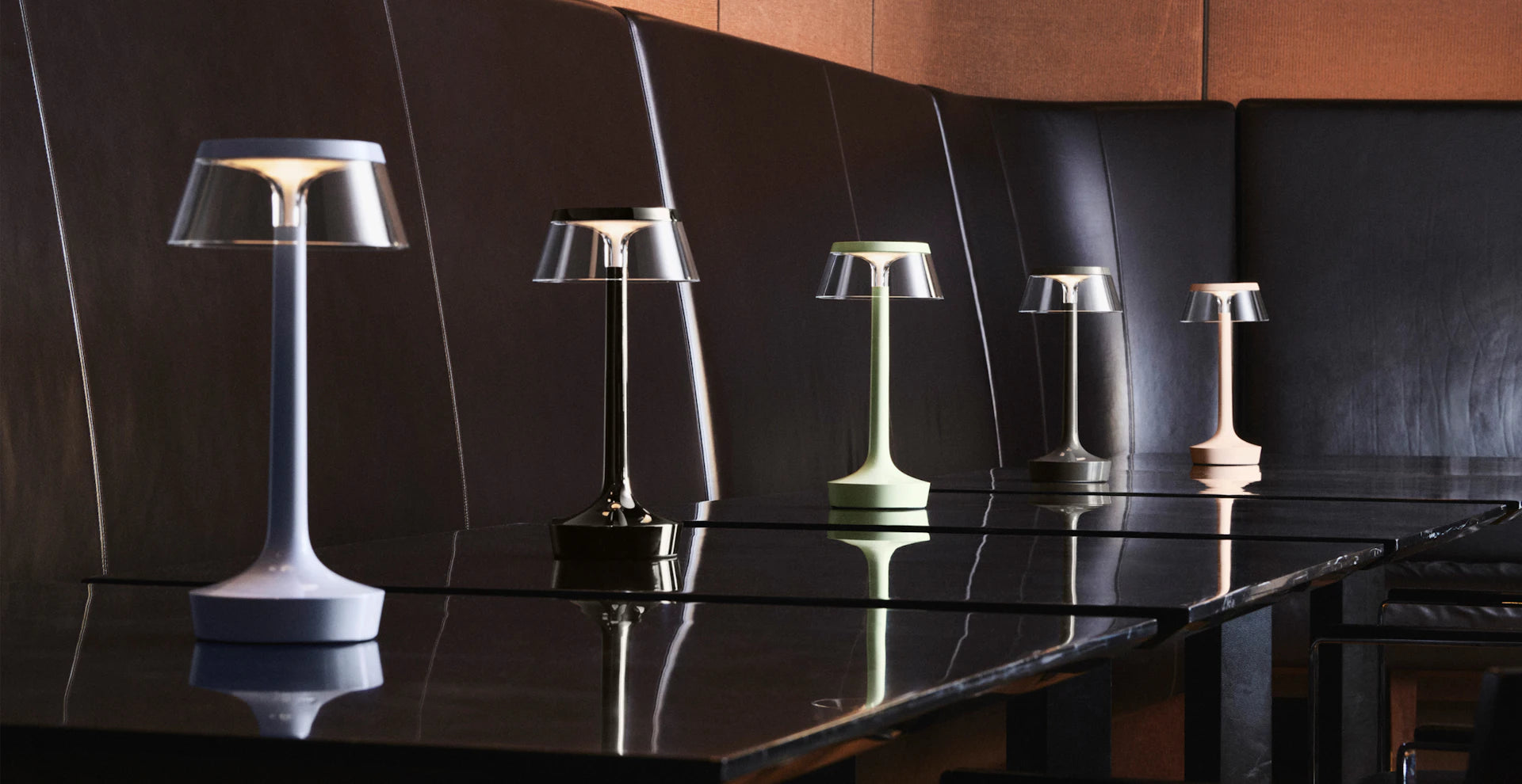 Tragbare Lampe BON JOUR UNPLUGGED grün mit transparentem Schirm