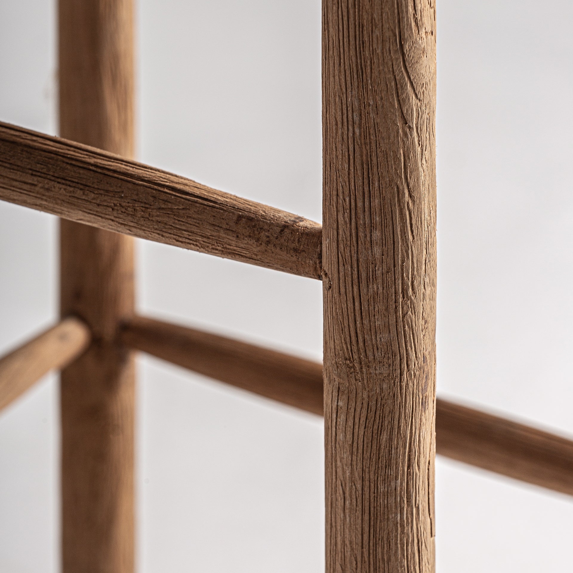 Barhocker VOGHERA aus Teakholz