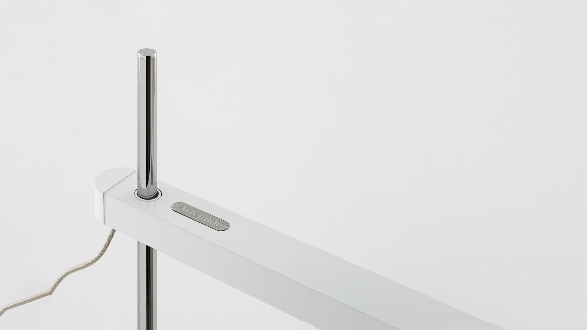 Lampa stołowa TALAK biały