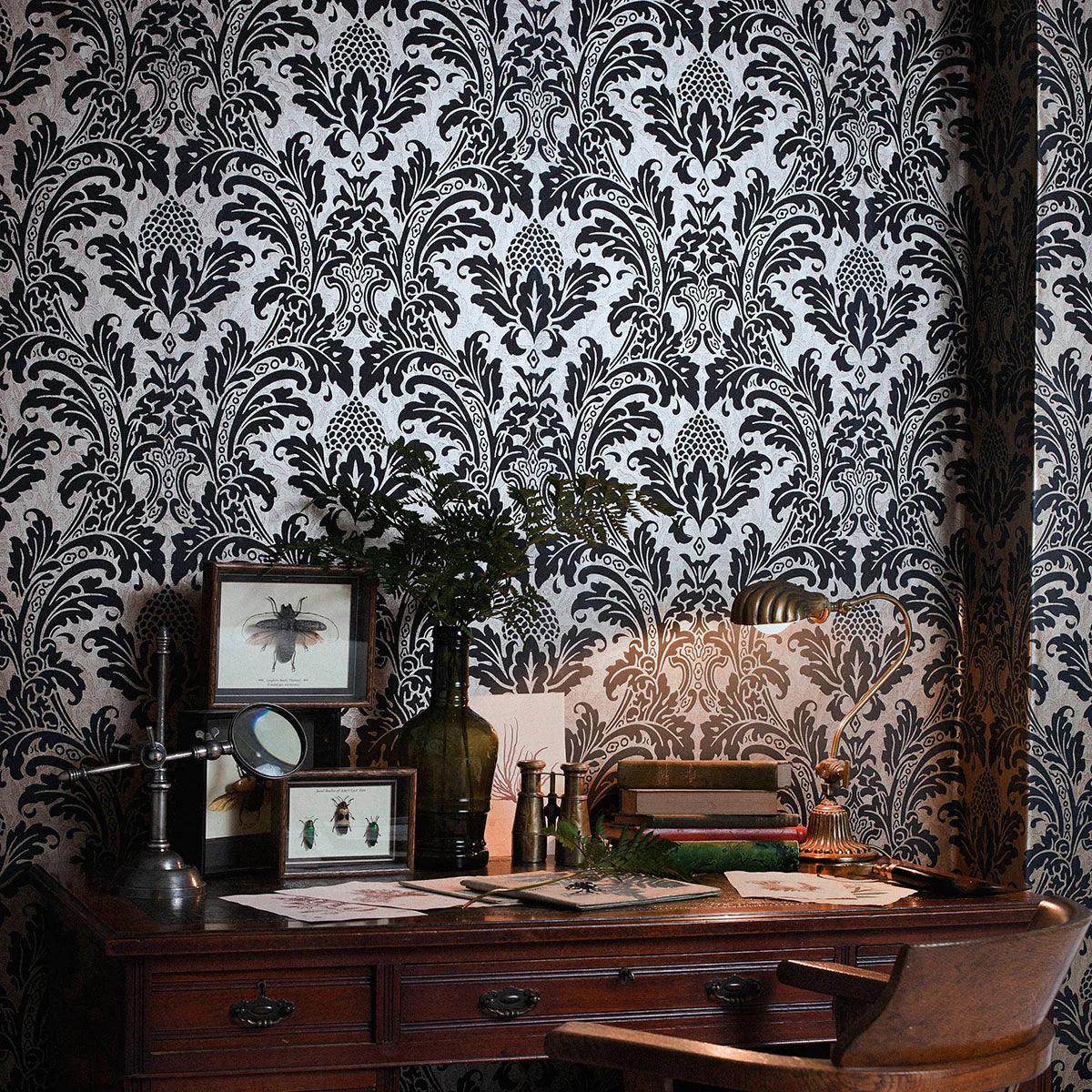 Tapeta ALBEMARLE - Blake metaliczna cyna na brązie Cole & Son    Eye on Design