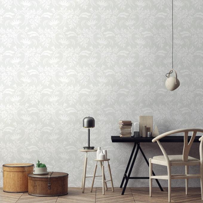 Wallpaper with a floral plant motif ARCHIVE TRADITIONAL - Cranley sand