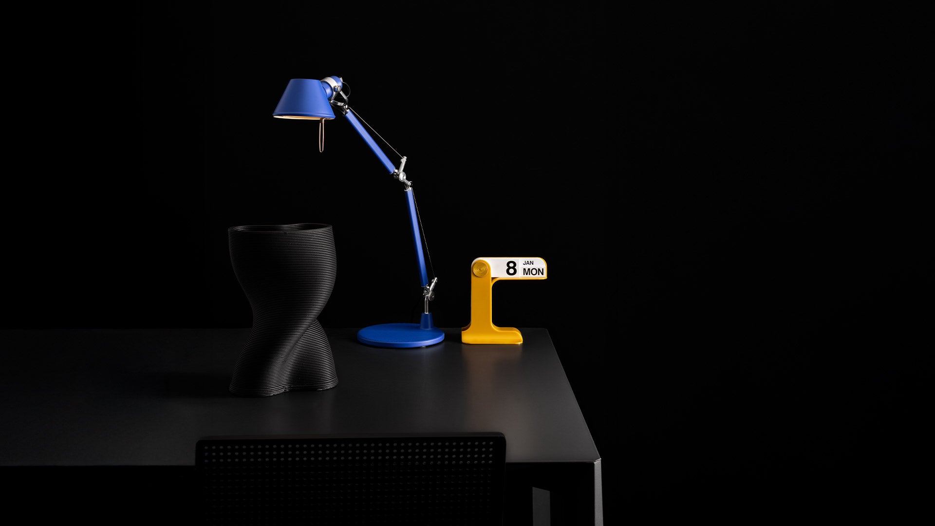 Verstellbare Schreibtischlampe TOLOMEO MICRO COLOR MATTE königsblau
