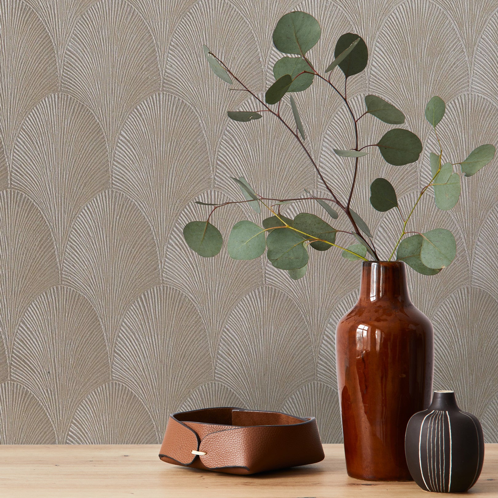 Metallic Wallpaper with Abstract Pattern TOURMALINE - ARGENT Beige-Silver