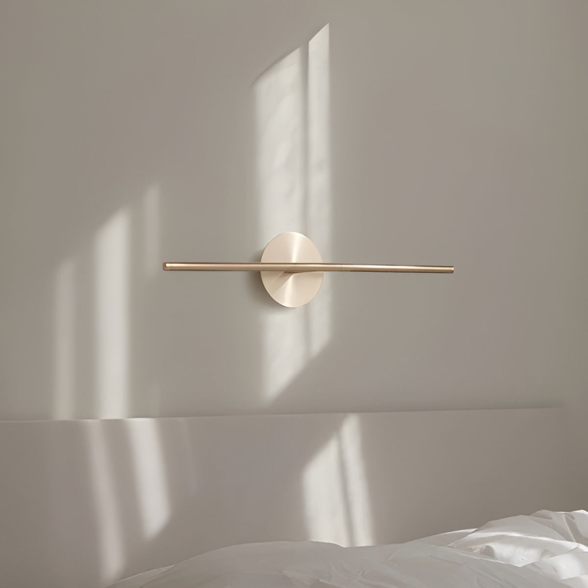 Lampa ścienna OMNI złoty