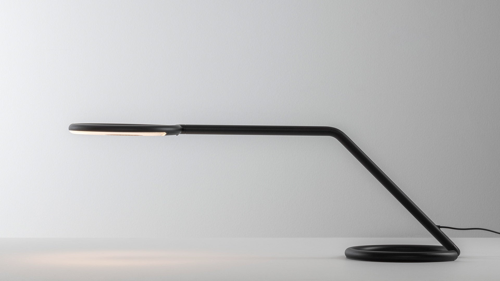 Tischlampe VINE LIGHT schwarz