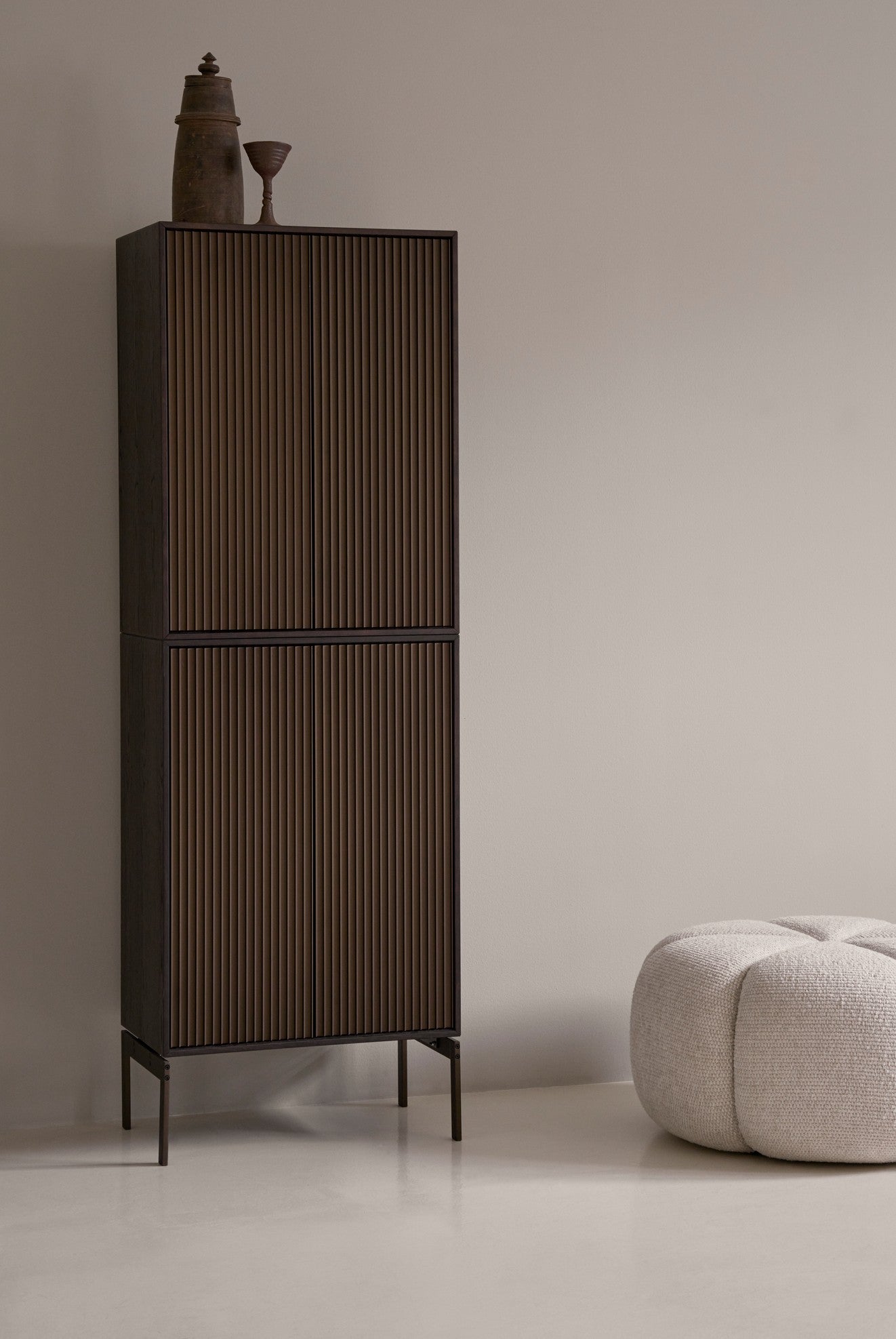 H4 Oak Veneer Cabinet