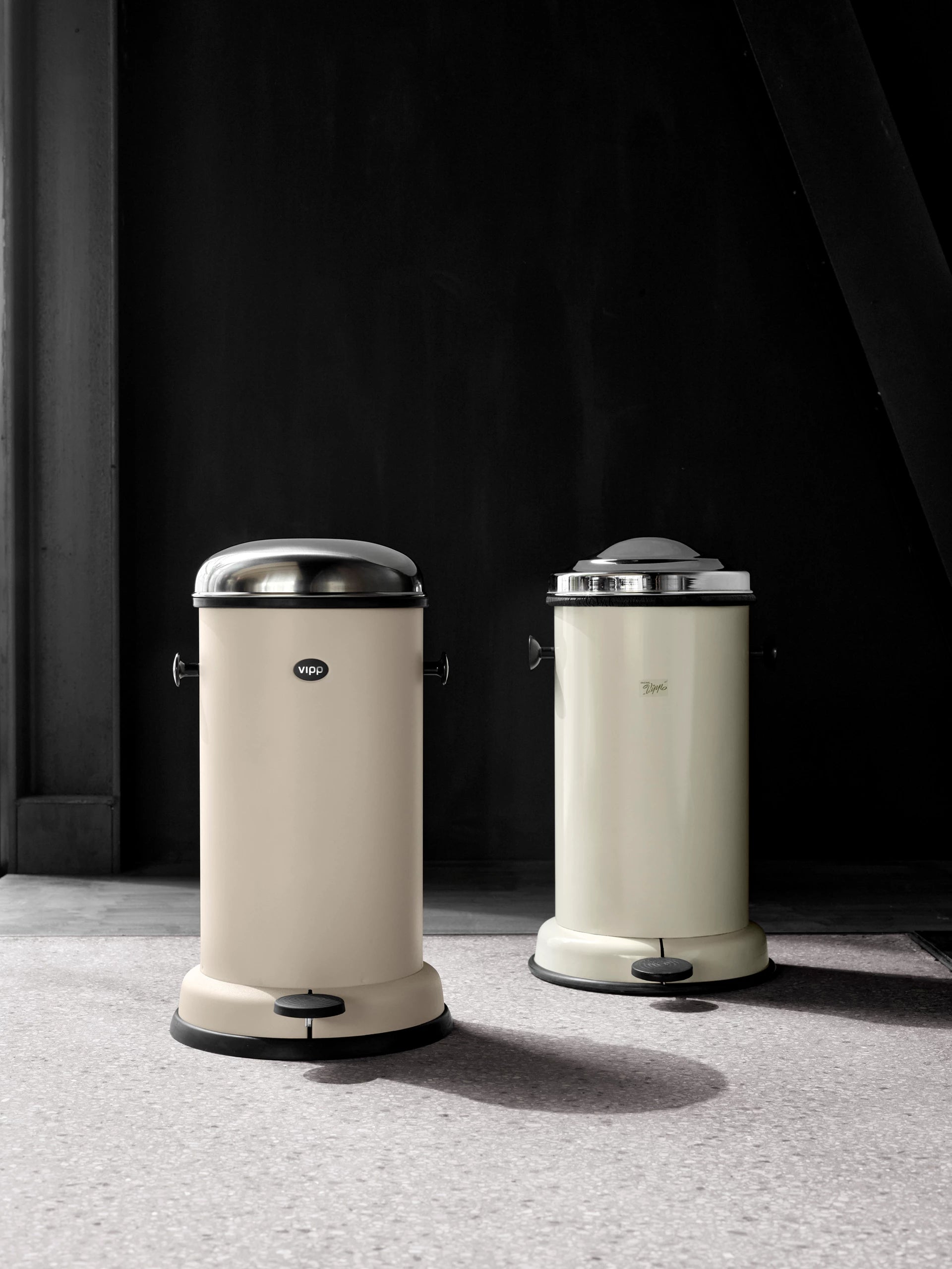 Kosz na śmieci PEDAL BIN beżowy