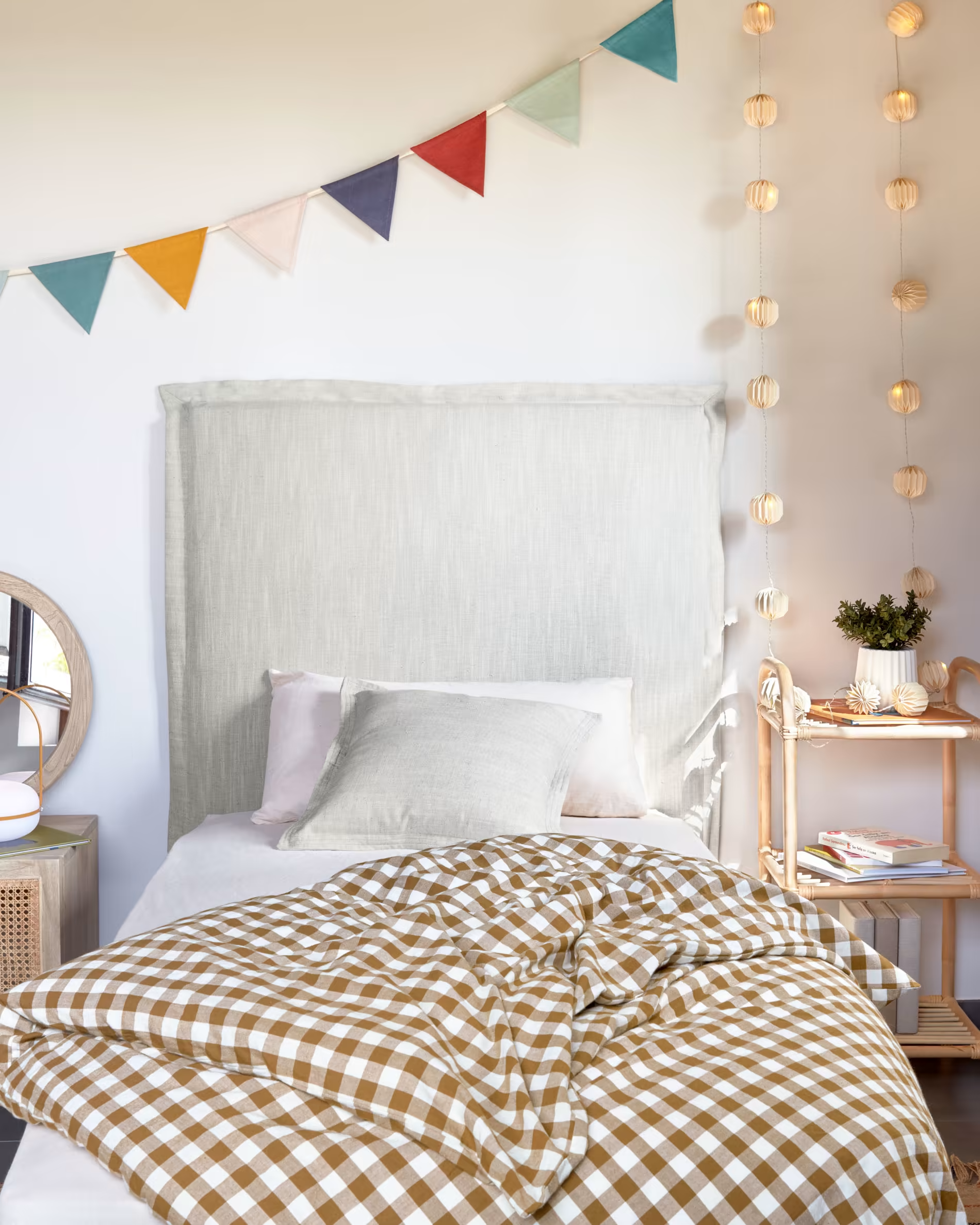 Zagłówek TANIT biały La Forma    Eye on Design