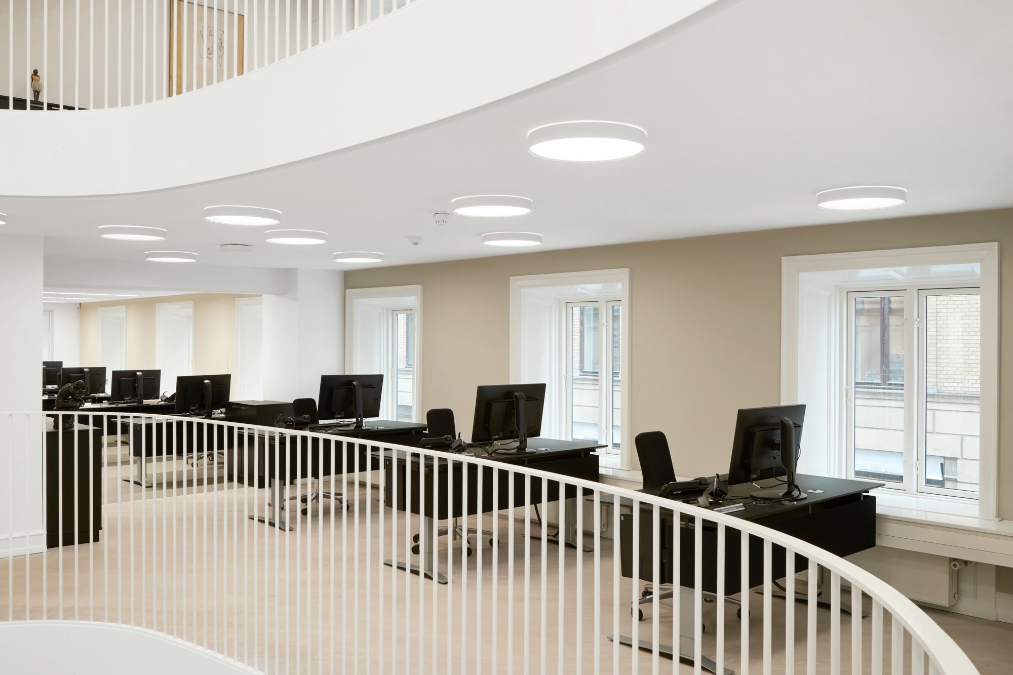 Plafon podtynkowy LP SLIM ROUND SEMI-RECESSED biały