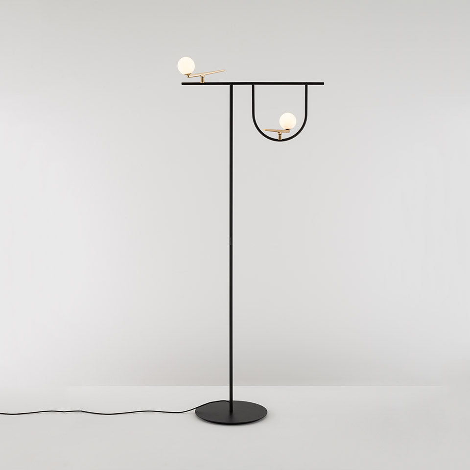 Stehlampe YANZI schwarz mit Gold
