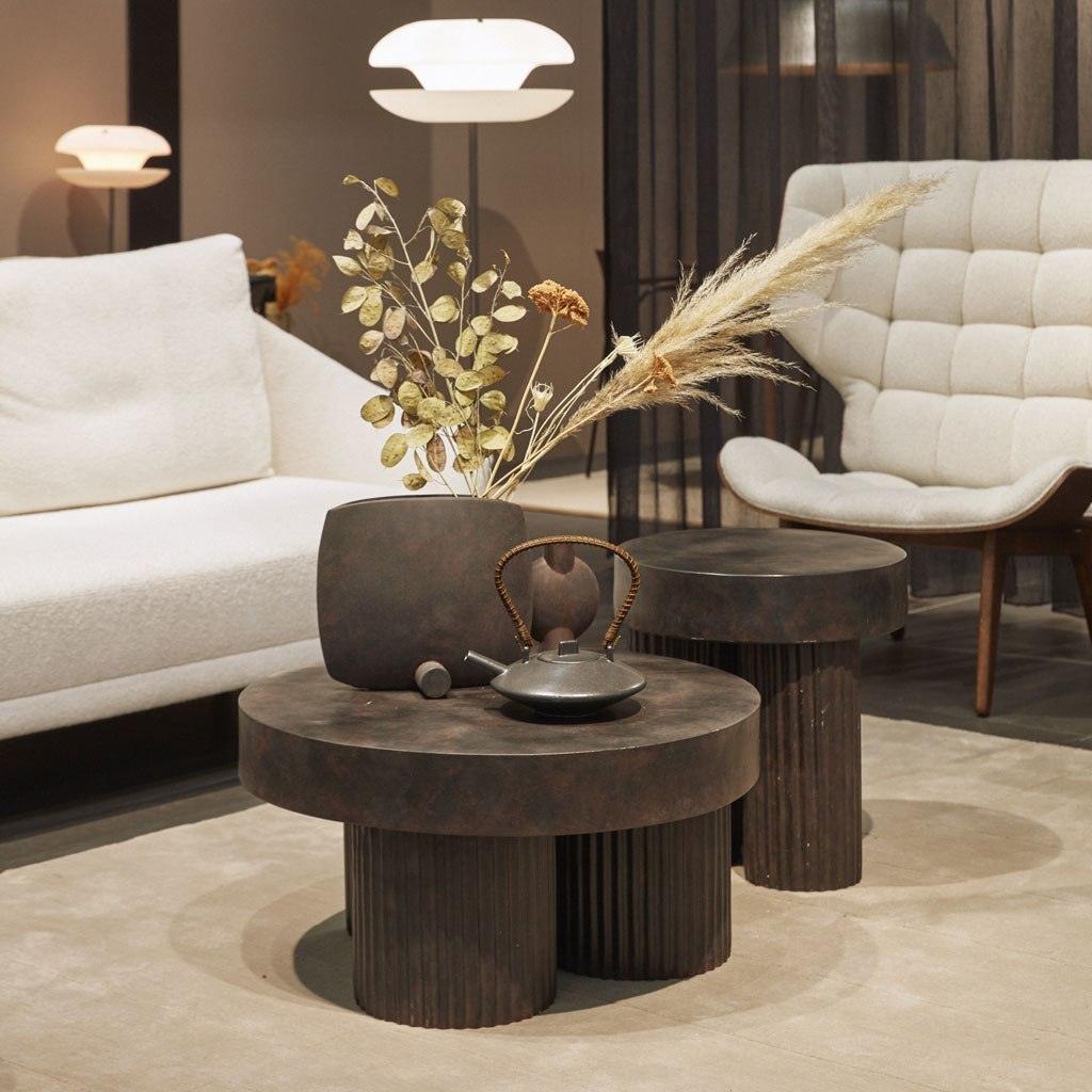 norr11 gear coffee table Set of Gear tables black concrete – NORR11 – Eye on Design