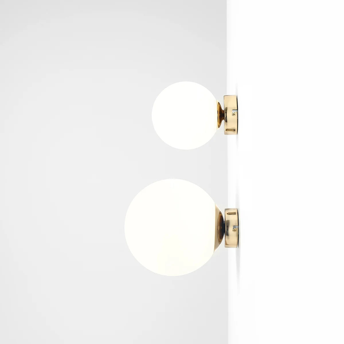 Kinkiet BALL złoty Artera    Eye on Design