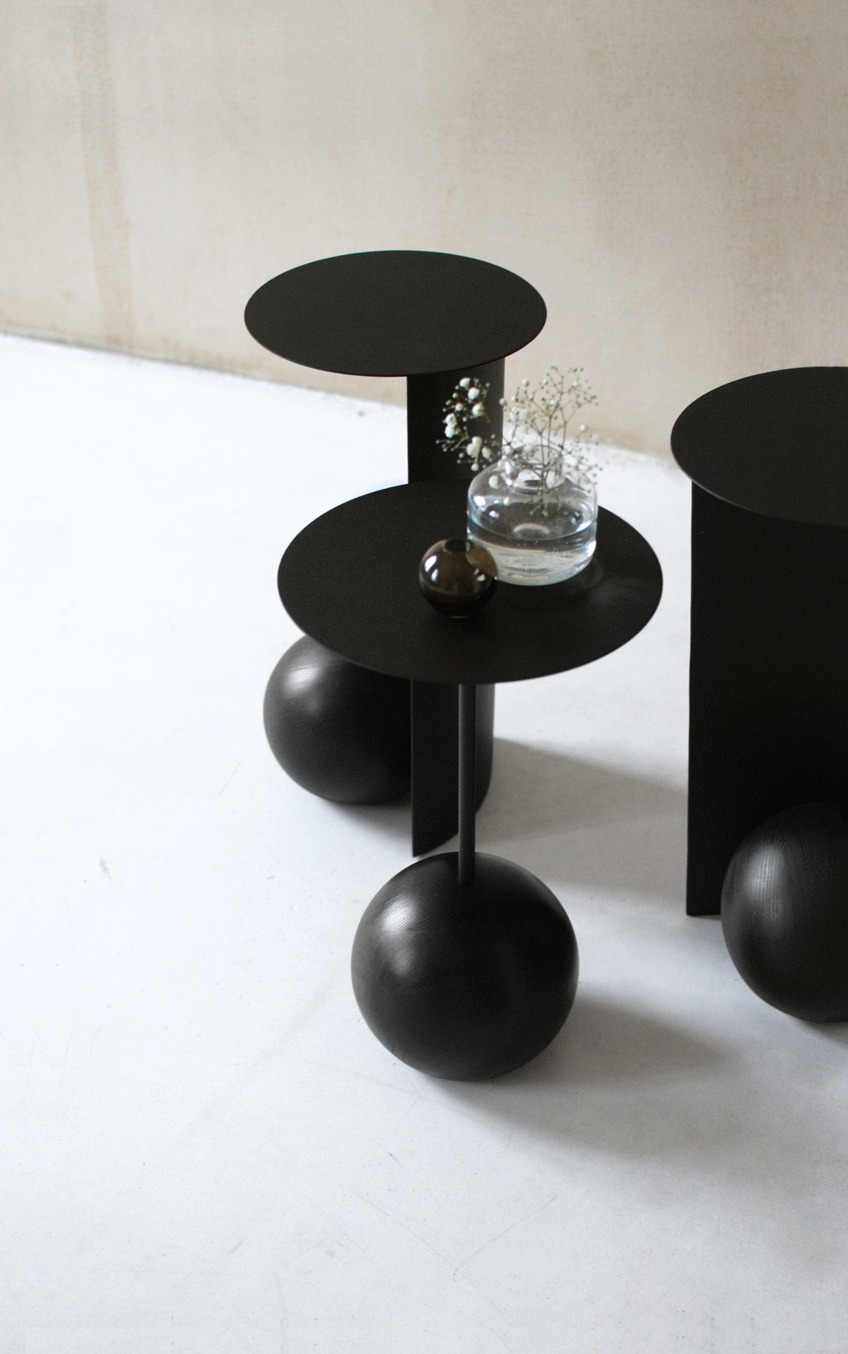 Stolik kawowy SU jesion Salak Czarny   Eye on Design
