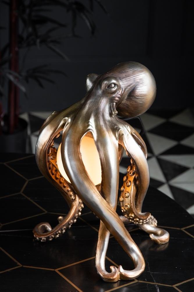 Lampa stołowa złota w kształcie ośmiornicy Kare Design    Eye on Design
